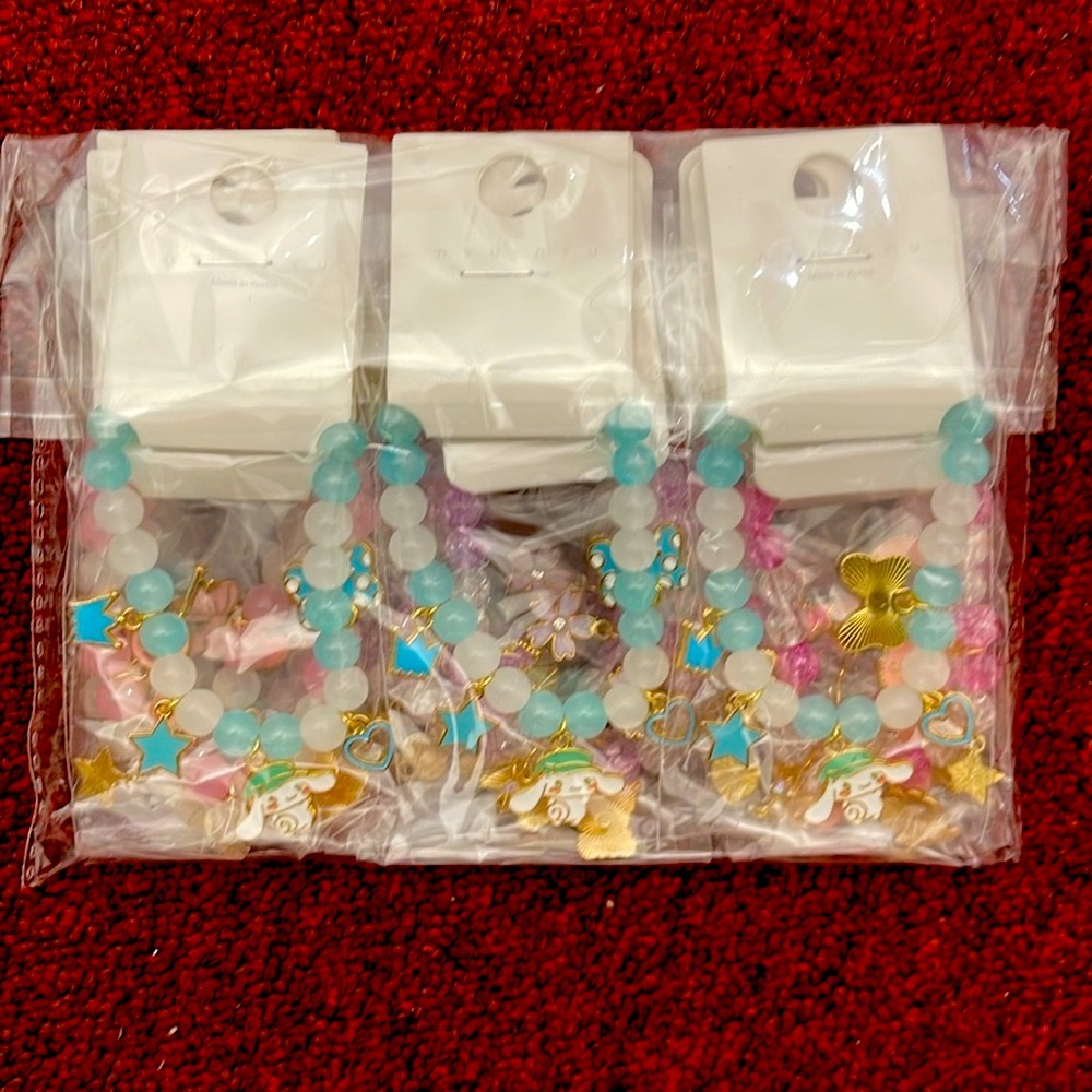 Bracelets Set - Picture 2 of 3